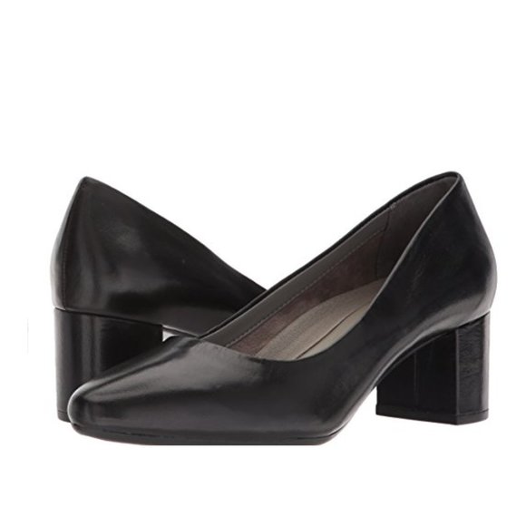 AEROSOLES Black Heels - Picture 1 of 3